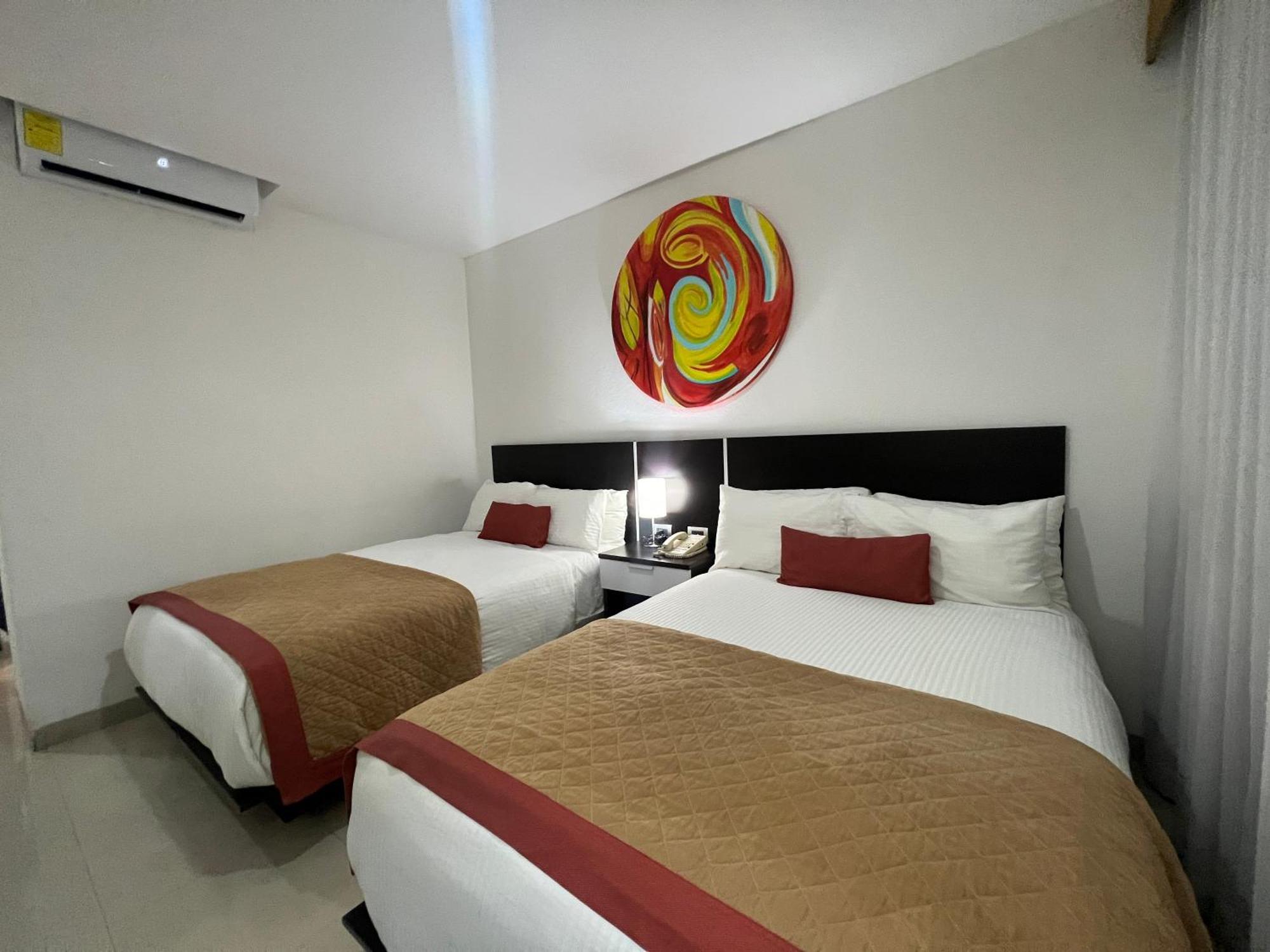 Hotel Mexico Plaza Irapuato Kültér fotó